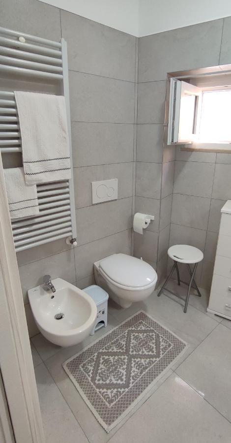 Casa Vacanze Dimora Monfalcone 몬테스카글리오소 외부 사진