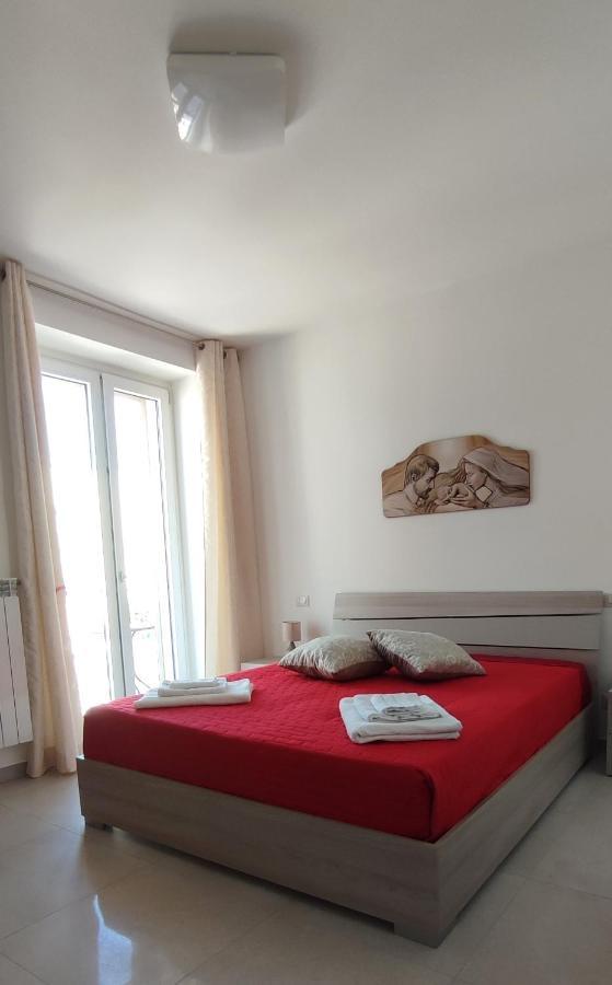 Casa Vacanze Dimora Monfalcone 몬테스카글리오소 외부 사진