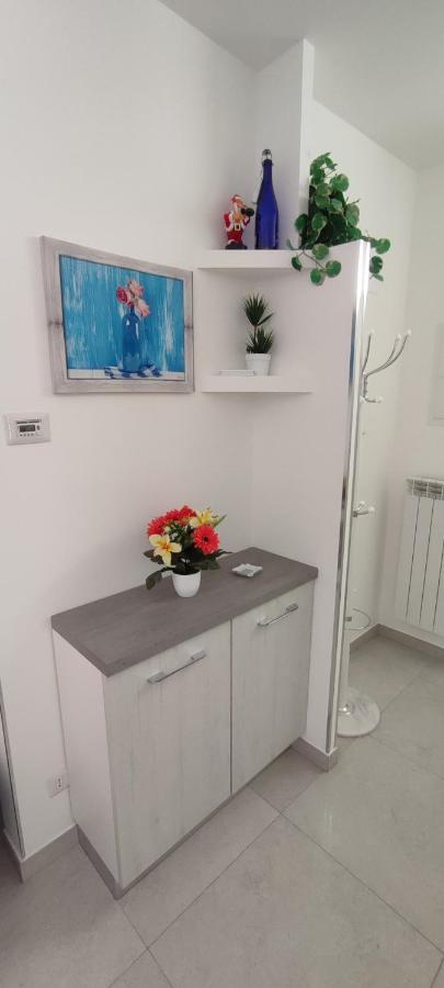 Casa Vacanze Dimora Monfalcone 몬테스카글리오소 외부 사진