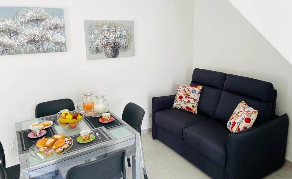 Casa Vacanze Dimora Monfalcone 몬테스카글리오소 외부 사진